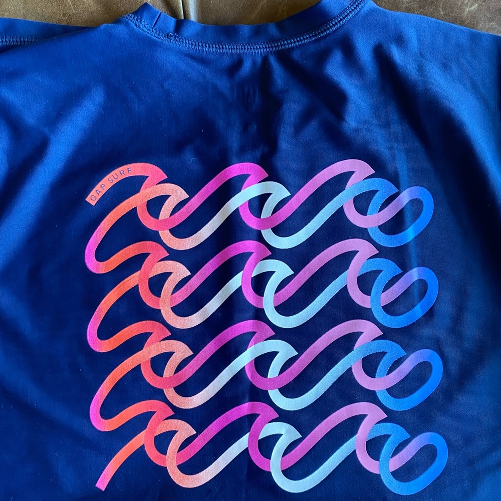 GAP kids Rash Guard - Picture 4 of 5
